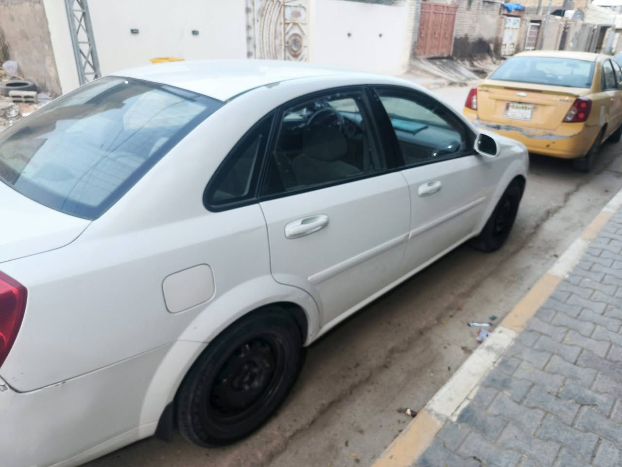 اوبتره 2011 بسمي رقم ذي قار هزه جديده سونار موجود 3قطع صبغ بدون لا ضربه ولا تبديل مكان كوت الشهداء سعر 75 بيها مجال بسيط جماعته ال70لحد يتصل,‏‪***********‬‏
