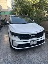 سورنتو ٢٠٢٣ ماشيه ٣٦ الف مكفوله كفاله عامه  اربع كامرات فور ويل فول وا...