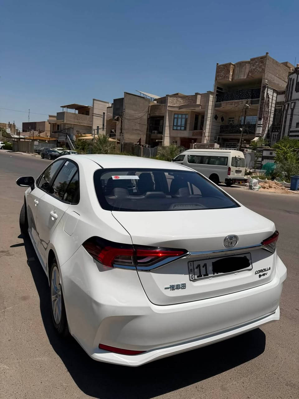تويوتا كورلا هايبرد 2025 الشكل الخليجي
محرك 1800
عداد المسافة.10 الف
كشنات جلد 
تحكم ستيرن 
شاشه جبيره 
فتحه بالسقف 
وبعد اكو هواي مواصفات… 
مكاني بغداد.الرصافة 
مرقم بغداد كامل بسمي 
السيارة مكفول كفالة عامه من الصبغ البارد التبديل 
والاستفسار ***********

