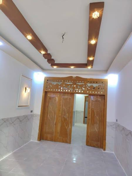 بيع مستعجل بيع مستعجل بيت مرتب كل هاي والسعر 50مليون *********** الرقم واتس او انتصال

بيت مساحه 150م #طابو_زراعي سند 25

#قريب_شارع_لحولي 

(عنوان مكتب الكرار) 

(  عمود 282 شارع الصب مقابل ملحق                               

بيت جاهز مفتاح 🔑 

أساس وسقف صب مركزي 

منطقه كامله السكن #شوارع_تبليط 

غرفتين نوم وصاله ومطبخ واستقبال حمامات داخليه وخارجيه وكراج 

#مدارس // ماء//. كهرباء//. تبليط  /. خط مولد ذهبي 

وتساب***********

ملاحظه// توجد لدينا كل المساحات من دور او قطع
