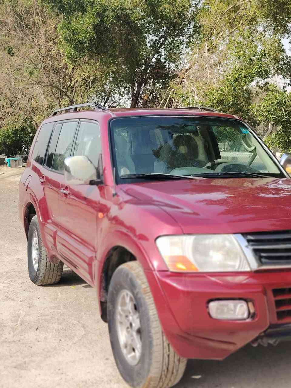 سلام عليكم باجيرو  خليجي 2002  ب اسمي رقم دولي مكينه 3000 المرغوب 7 راكب 3قطع تبريد مصبوغة حزام جماليه  تخم تاير باتري جديد صدر جديد السعر 74  عنوان بغداد الهاتف  ***********
