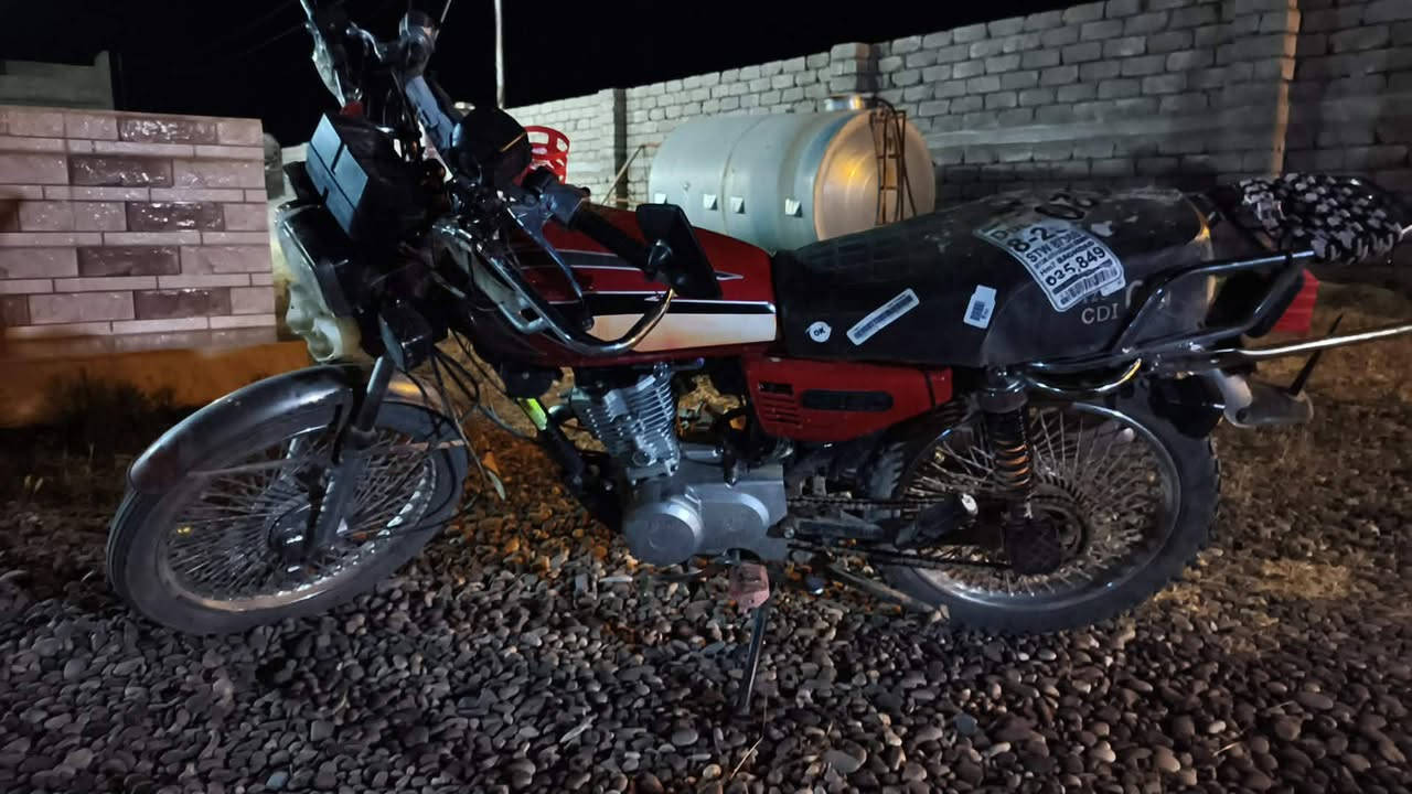 الـسلام عليكم
موطور للبيع

النوع: تـايـڪر ابـو الـدر؏

موديل: 2020✅

مـحـرڪ: ماطاختوو اصبانه🚫

نشاط: شـلعه ومـعدل ناࢪ🔥

كلجات: الاصليه مال 20🔰

نضافه: جـدام العـين👁

 عـايزو بس خـيال 🐎

الـسعࢪ 💲: 450 قفل 

ومستعجل ع بيعتو🫤

لأستفساࢪ: ***********

مـڪاني: الشركاط اجميله الجديده

