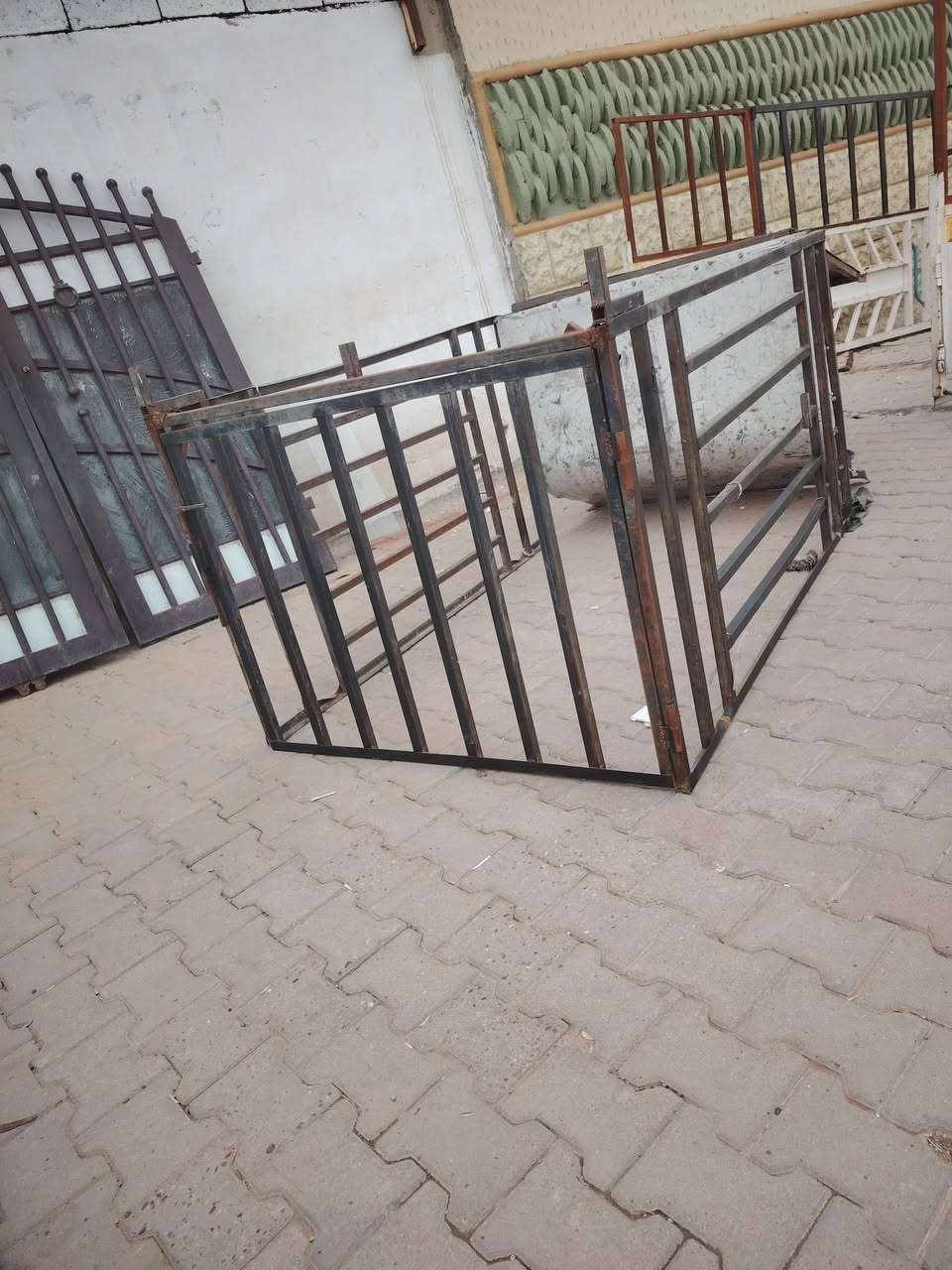 جنج ستوته البيع السعر ٤٥ او بي مجال غليل او سبير ستوته البيع السعر ٢٠ او بيه مجال غليل العنوان كركوك حي الحجاج ***********
