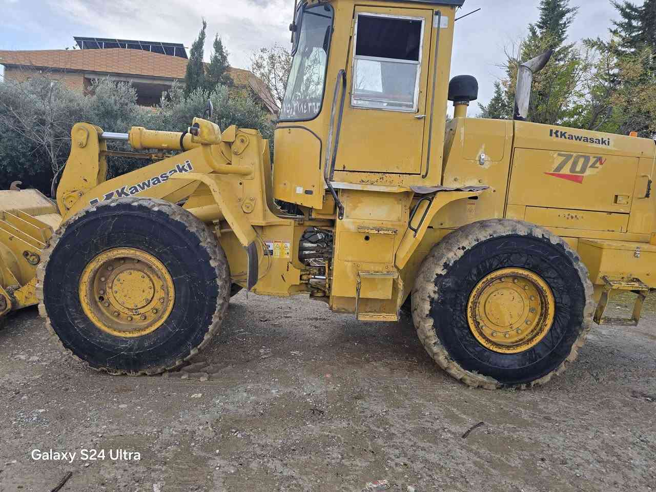 للبیع کا وسکی وا ردت امریکی حجم 70z مۆدیل 2005ڕە قم سنو ی ***********
