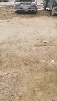 خدمات علي مقابل جسر الطالبيه مجاورليث مستبوشي بلضمان والعمل 0773287657...