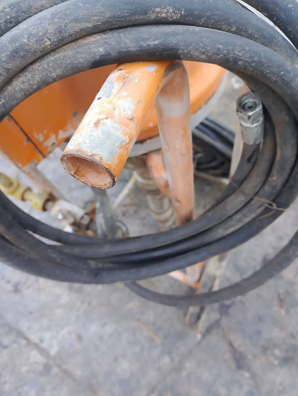 سلام عليكم مرخصت لادمن :
وصلنتنه وجبه من سفايف ول هواز جميع قياسات الماني و لامريكي ول ياباني وصوندات ول غطاسات ول ول صوندات 1انج 2انج 3انج 4انج 6انج ويوجود لدينه جميع لاحجام ماطورات وبسعار مناسبه ويوجد لدينه خدمت توصيل لكل محافضات العراق  (***********)
