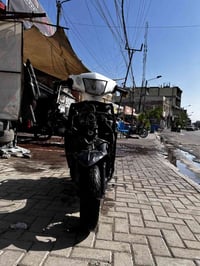 ماكس مضلع حديث للبيع الدراجة كفالة بعدهي زيرو نقصهة بس بجم اللحية مالت...