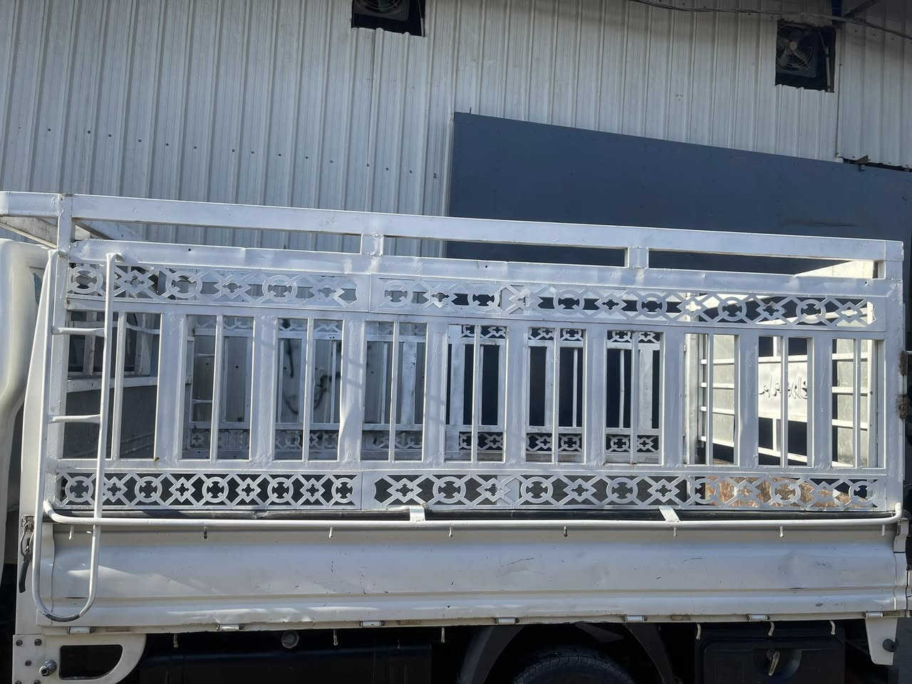 محجر كيا فحل للبيع 450 بغداد قريب شارع فلسطين***********
