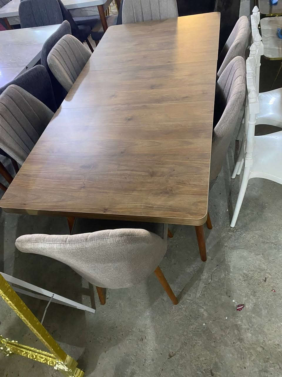 السلام عليكم توفرت ميوزه طعام جميع النوعيات
العنوان سبع البور الالف شارع ٤٠معرض المدينه للاثاث عروض راس السنه🔥 ***********
