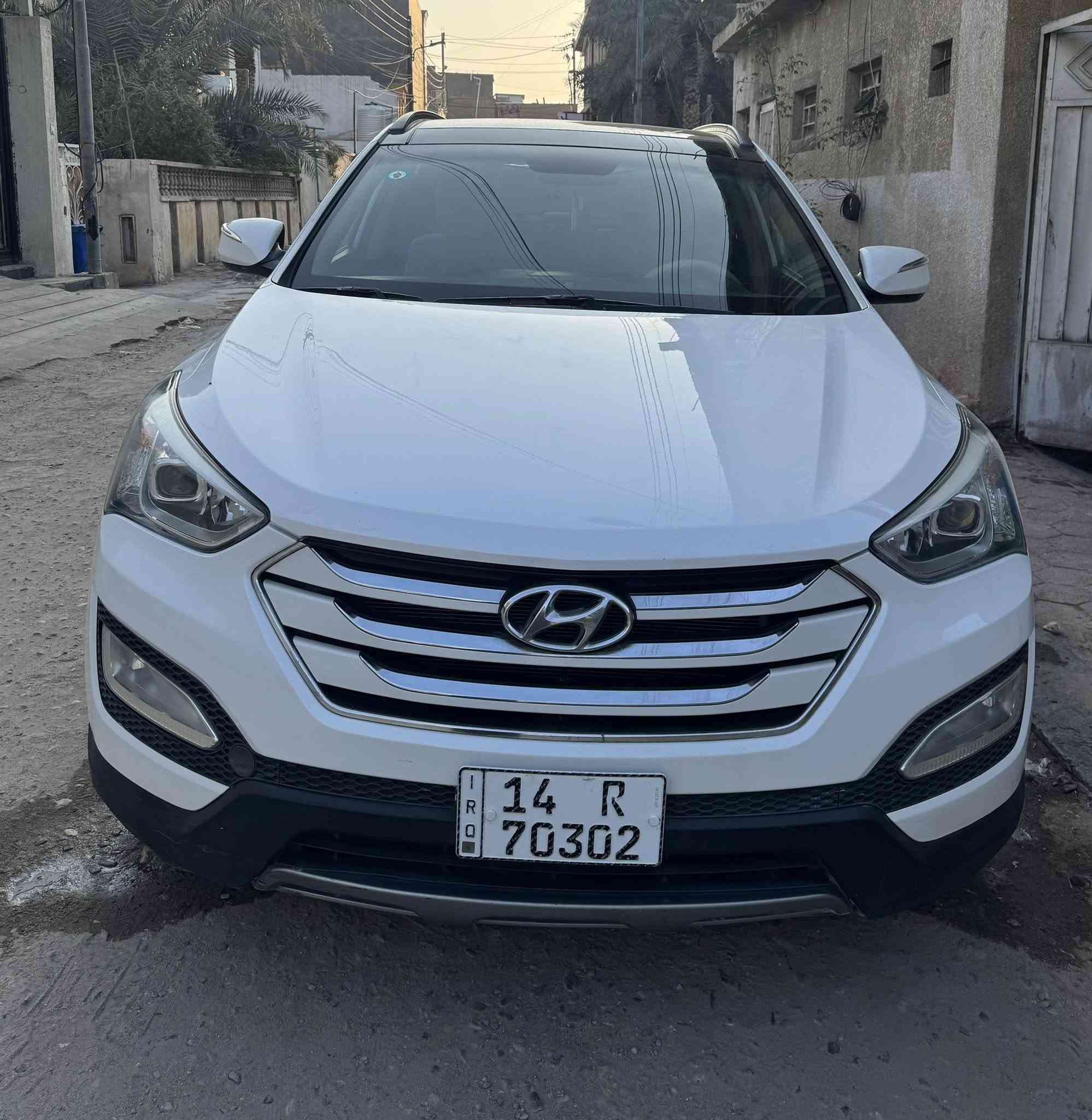 سلام عليكم 
سنتافي ١٤
سته سلندر سبعه راكب خليجي فول ماعده لبصمه رقم بصره الجديد سياره جاهزه من كلشي بيها صبغ فقط لجنطه لكشر مال صندوك يعني بدون دواخل لباقي كفاله ماشيه١٢٠ الف تحويل ثاني يوم *********** جاهزه من كلشي تايرات تبريد حداده مكينه مامفتوحه لسعر١٨٢ عنواني بصره
