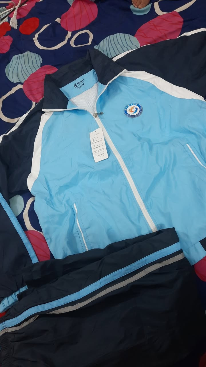 سعر ١٢ مع توصيل قياس لارج


**إذا كنت صاحب هذا الإعلان وتريد حذفه لأي سبب، رجاءا أرسل رسالة إلى الدعم الفني**