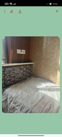 سرير • أثاث • غرفة نوم