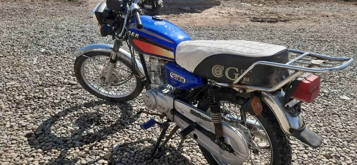 السلام عليكم موطور بارت خمس تسعات نظافة فول للبيع الاستفسار على الرقم *********** والخاص مفتوح السعر 320 وبي مجال
