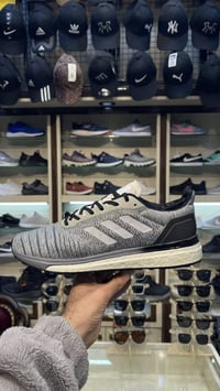 أديداس • فول طبي • مقاس ٤٤