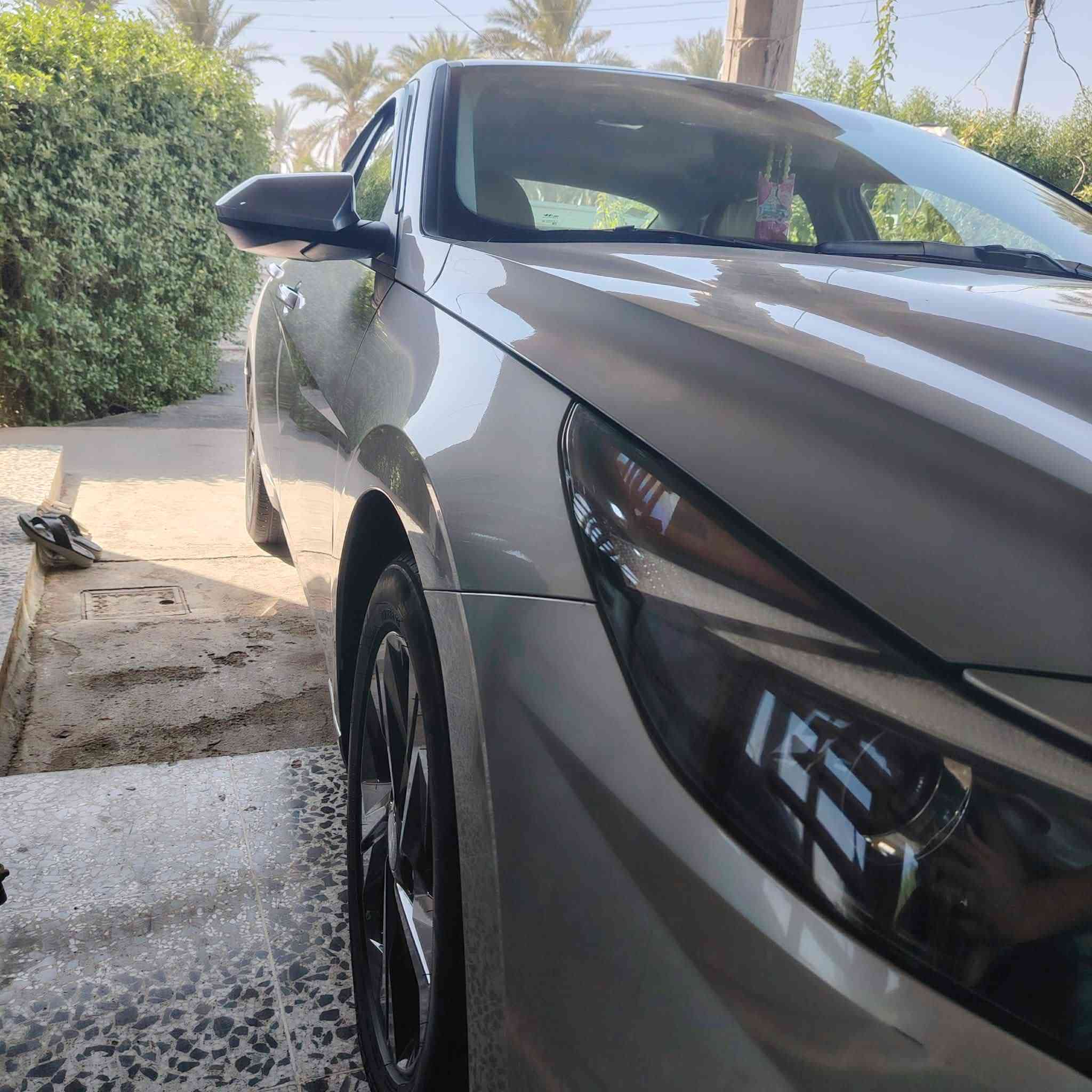 النترا موديل22للبيع العنوان بغداد كلين مثل ما موضح بالصور والفيديو رقم الهاتف ***********
