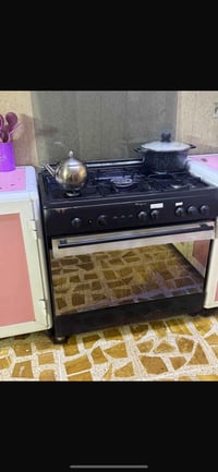 طباخ ٥ عيون • فرن • شغال