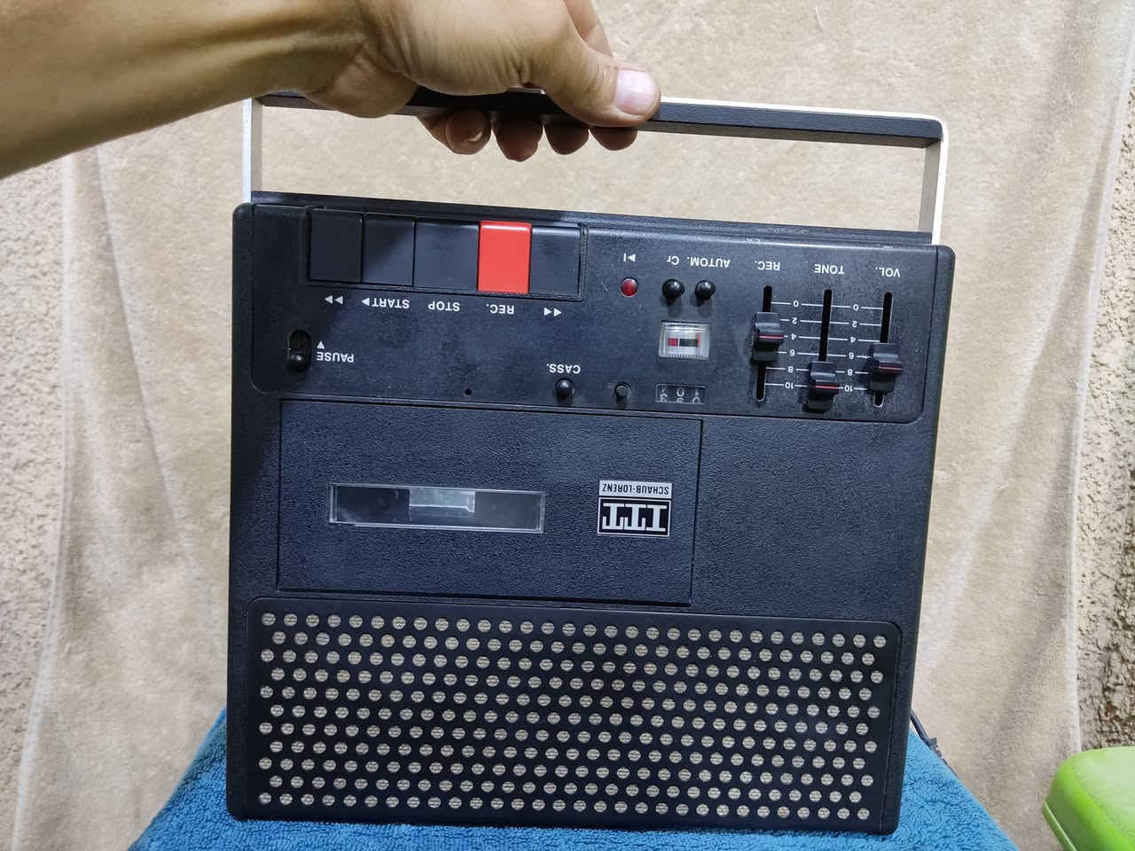 مسجل اي تي اي
شرط الشغل والنظافة 
٨٥ مع التوصيل


**إذا كنت صاحب هذا الإعلان وتريد حذفه لأي سبب، رجاءا أرسل رسالة إلى الدعم الفني**