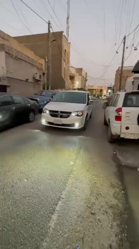 للبيع دوج كرفان 

2012 وارد أمريكي حادث جاملغ ايمن نفسه معمر وبنيد مبدل وصبغ قطعه صغيره بالصندوك  شواصي لغود مابيهن شي بلاديه مواصفات بيبان كهرباء جنطة كهرباء شاشه كامرة خلفيه
 فرس بالسقف وفرس ارضي كشن السايق كهرباء كشنات بلع مخمل نضيفات مكينه كير تبريد صدر خير من الله لان ادامتها وصيانتها للسياره اول باول بمحلات الوافي 
رقمها بابل  وين متريد اتحول اني حاضر  
مكان السياره بغداد الحريه شارع الدور ابو حطاب 

السعر 138 وبيها مجال

للاستفسار 

متوفر واتساب ايضا ***********
