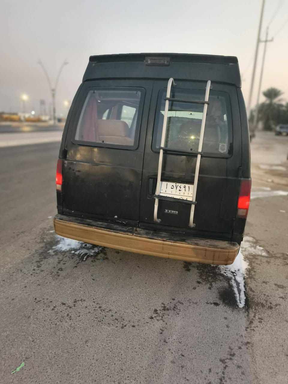 مراوس بكوري ياباني فان استرو 96

كير ومكينه خير من الله 6v  حلاب 
حداده من طول لطول جديده

سياره كاملة نقص بس كمبريسر مال تبريد 

مشروع وطني كربلاء رقمها راعيهه بل بصره 

الكشن الوسط موجود مع اسبير 

مكاني البصره الزبير 
 
***********
