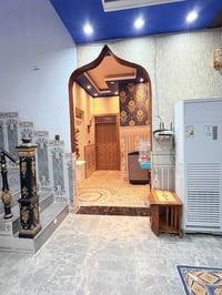 القادسيه شارع ابو عقرب • ٣٠٠م • ٥ غرف