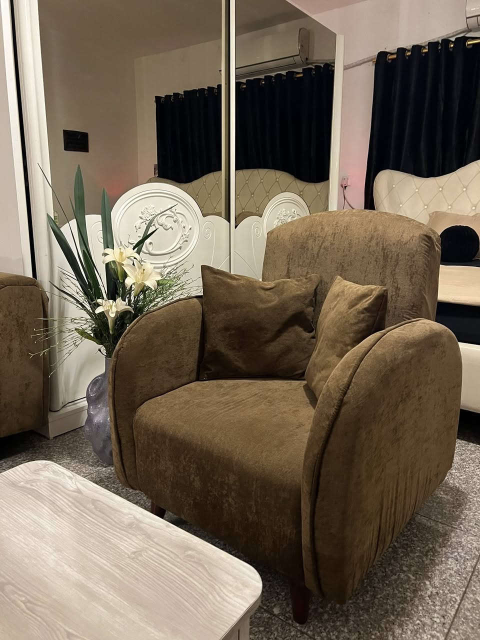 غراض للبيع جداا نضيفه تخم تركي بوهيمي ٨ مقاعد اي ظرر مابي اخو الجديد مكان بغداد الشراي يتفظل خاص


**إذا كنت صاحب هذا الإعلان وتريد حذفه لأي سبب، رجاءا أرسل رسالة إلى الدعم الفني**