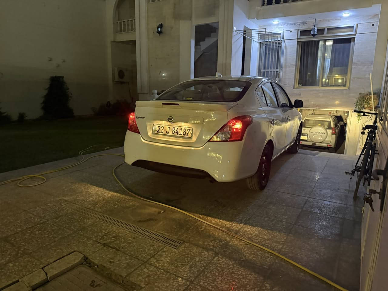 نيسان صني هندي للبيع
موديل 2024
ماشية 30 الف كيلو
السيارة مكفوله كفاله عامة 
رقم اربيل 
السيارة باسمي تحويل ثاني يوم
الكبات مال ويلات بعدهن بلجيس ضامهن و السبير ما نازل 
مكانها بغداد زيونة 
السعر 126 وبيها مجال
***********
