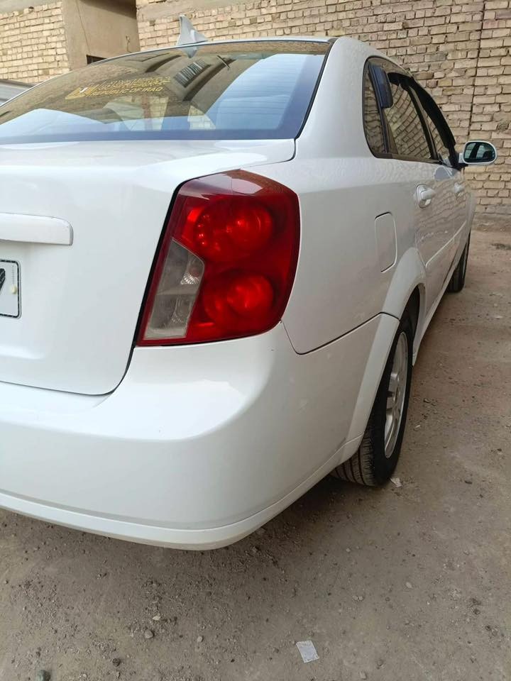 اوبترا 2011 
الشركة العامة سيارة على وضع الشركة بيها نقص كماليات داخلية محرك وكير كفالة عامة تخم تاير تدفئة تبريد 
ترايها وين متريد
السعر ٦٦ مستعجل ع البيع
واتساب ***********
