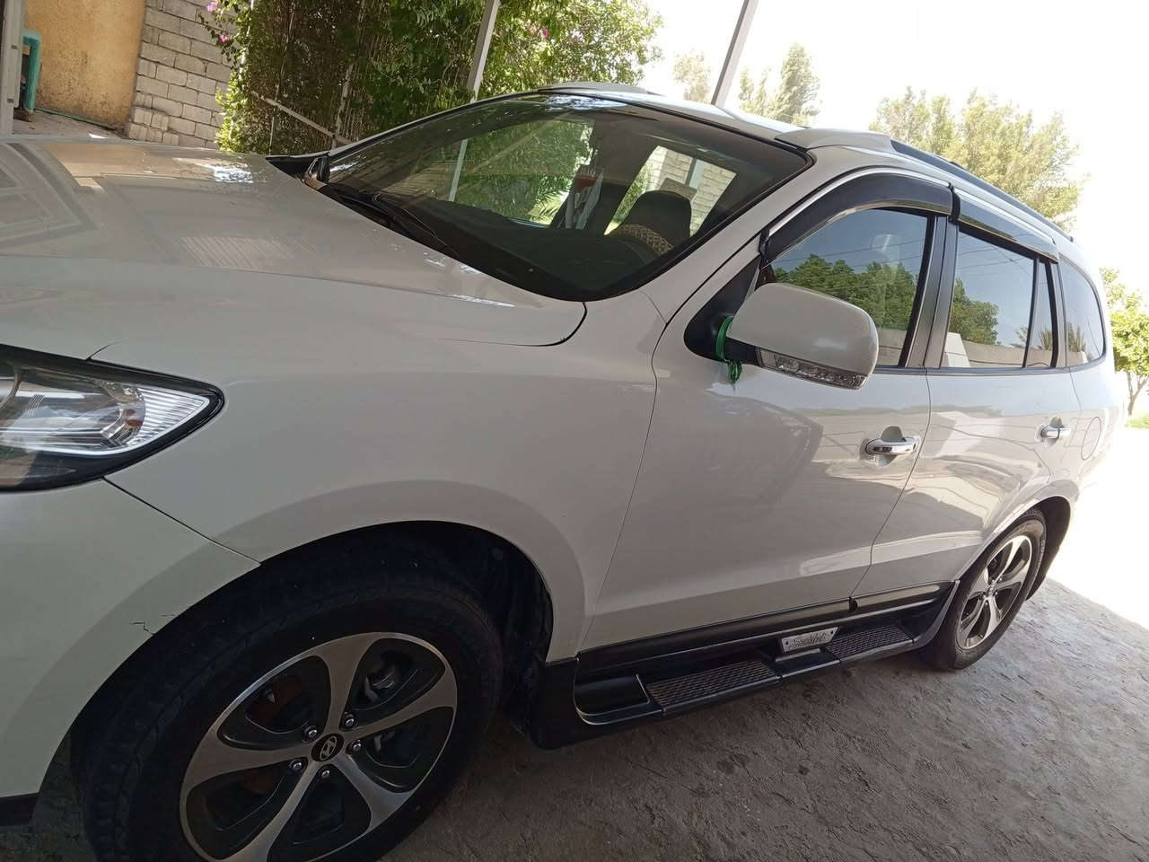 السلام عليكم سنتافيا 10خليجي 6سلندر 2700
رقم بغداد مكفوله ماعدا البنيد مفتوح لاضربه ولاصبغ 3قطع تبريد 7راكب سعره 146مكاني بابل المحاويل 
***********
