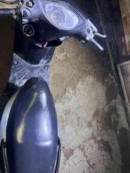 سلام عليكم دراجه ماكس ثعلب للبيع سعر 650بيه مجال حك جيه دراجه تخبل  بس كلجات الخلفيه تعبانه شويه يرادله تبديل  شراي يدخلي على خاص هاذه رقمي *********** مكاني بغداد باب معضم
