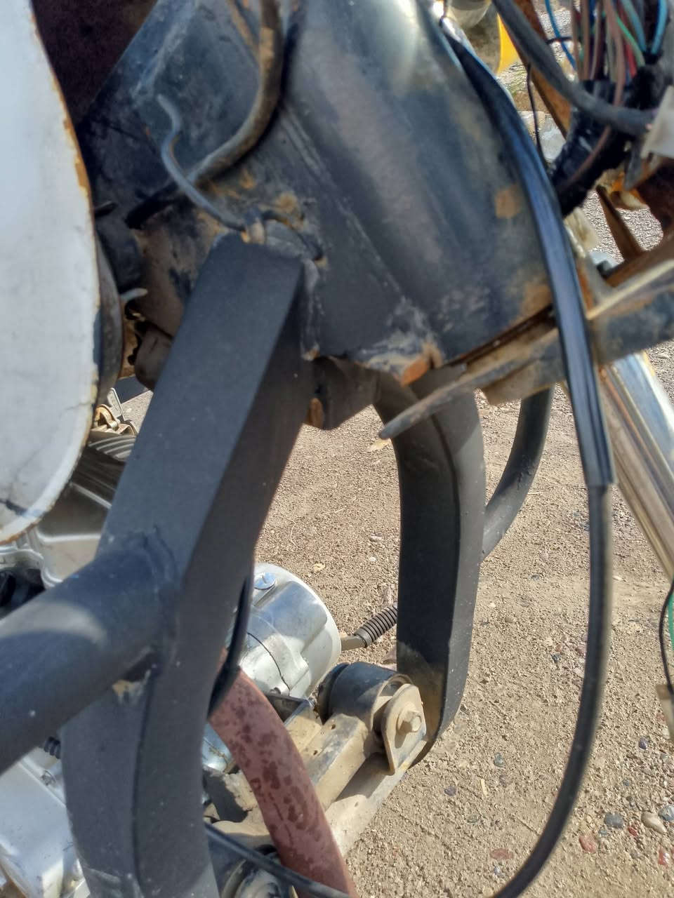 ستوته2016واير منيه كله شقاله الشاصي شرط المحرك2022السعر750اوبيه مجال***********
