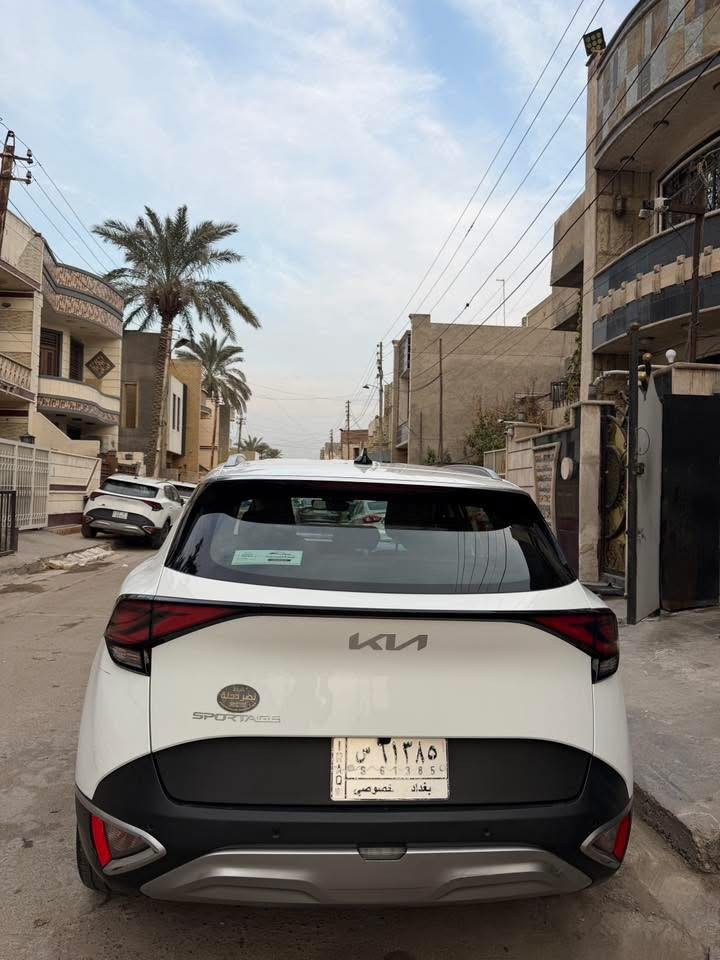 السلام عليكم
للبيع :كيه سبورتج  خليجي 

الموديل : 2023

ماشيه : 36.380 الف 

بصمه 

مري كهرباء 

انضمه قياده 4 (نورمل +سبورت +ايكو +سمارت)

تشغيل عن بعد 

حساسات امامي خلفي 

 شاشه +عداد دجتل 

كامره دواره 

بصمة ابواب 

ترحيب عند لاقتراب 

مثبت سرعه 

سايد بريك كهرباء 

ويل 19

تبريد قطعتين 

داخل بيجي 

محرك 2000 

شاحن واير لس 

الصابيح الماميه LED

المصابيح الخلفيه LED

شفتات ستيرن رياضي 

مانع انزلاق 

شاشه ابل كار بليل +جي بي اس 

انذار عند الاقتراب

اشاير بل مري 

السيارة مكفولة الشخوط مذكورة بالفديو

السعر31 مليون 

للتواصل مع الرقم ‭0772 306 7888‬
