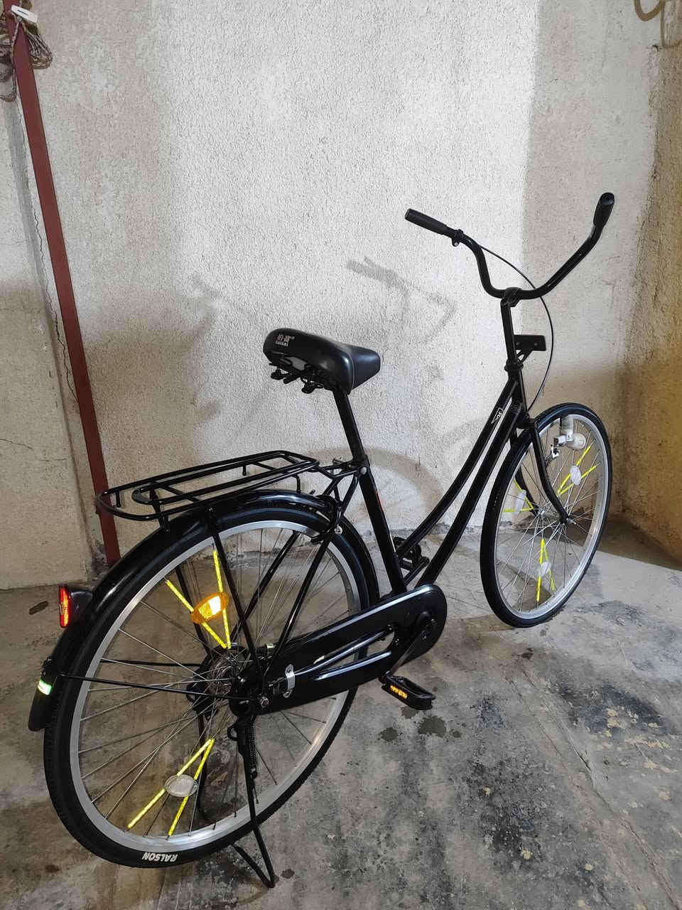 السلام عليكم بيسكل للبيع او امراوس غراض كاملة شركة سانتوس موديل 2021 لون اسود 
غراضة موجوداة ابريك كدام او جاملغ او درع السعر 90الف او بي مجال لشراي 
مكاني كربلاء حي البعث يم التقاطع التواصل خاص او على هاذة الرقم ***********
