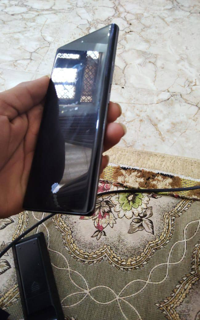 للبيع Infinix Zero 40
المساحه 512 
لون أسود 
مامستخدم هواي حته بطاريته 100
اخو الجديد كارتونته موجوده
 قيم واخذ بس قيم ب الي يرضه بيه الله
اني لاعرف بيهن ولا شي محتاج وريد ابيعه
 رقمي ***********
