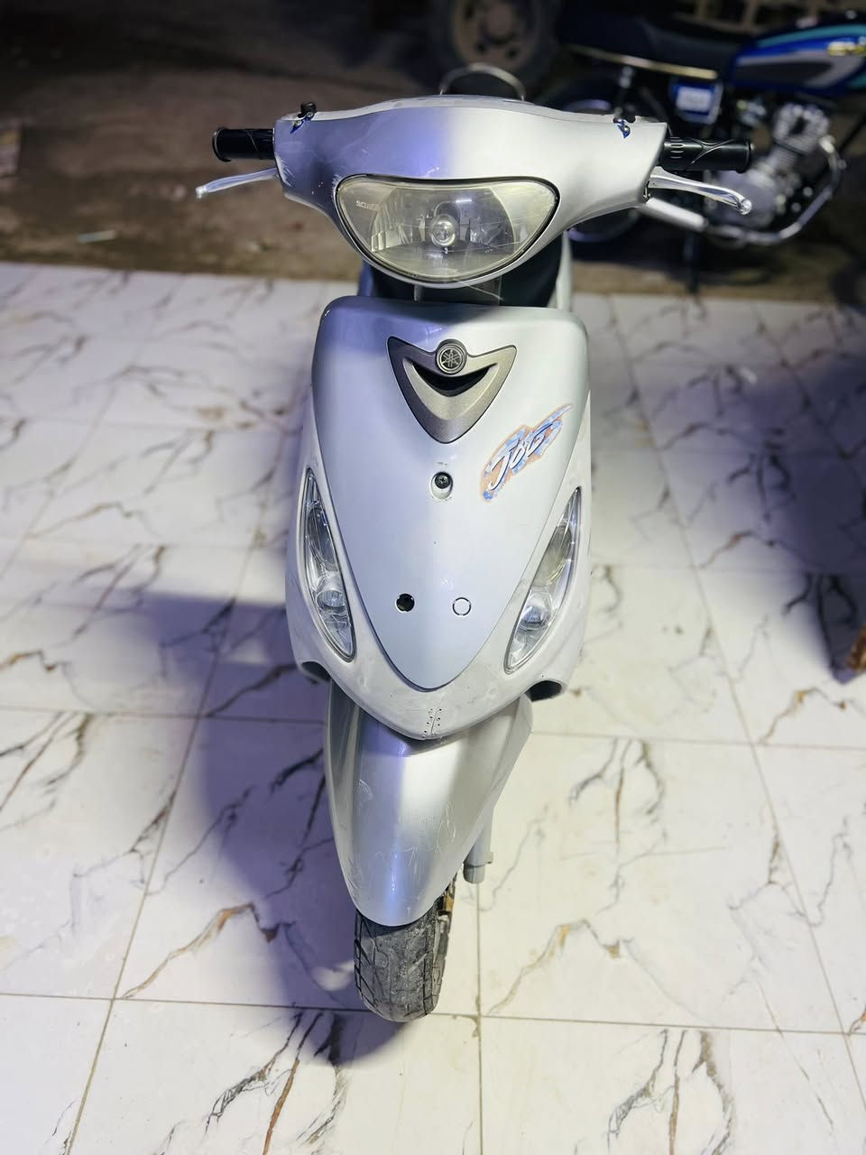 صارله شهر  من طالعه
للبيع  ***********
