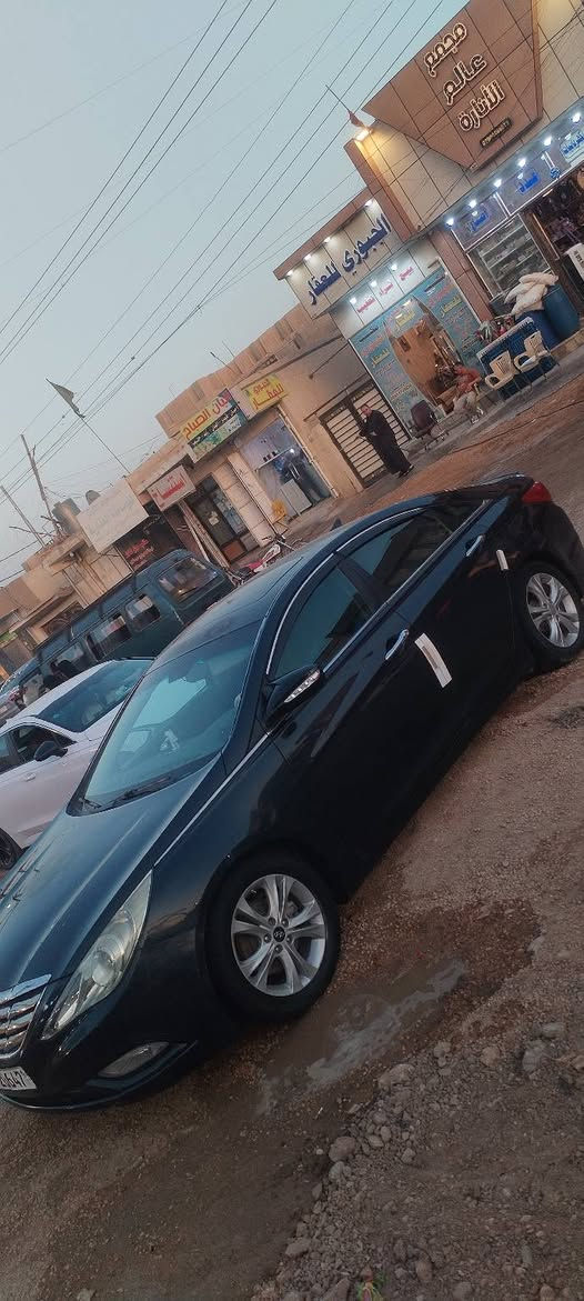 سلام عليكم سوناتا 11 فول مواصفات
بصمه 
فتحه 
تحكم
كشنات كهررباه
تبريد خلفي 
ثلجه خلفيه
منضومه زنون 
شاشه 
سياره كلين مابيه حادث بس صبغ 3 قطع اثر جرد 
كير مكينه خير من الله  تبريد ثلج سياراه جاهزه عل اخر حبايه مابيه كل نقص رقم كربلاء مشورع وطني ابيعك شرط سونار تاخذ السعر (100) بيه مجال الشراي فقط 
مو تخابر وبعدين وضل سوالف شري تشلع عيوني 
مكاني حله هاذ رقمي ***********
