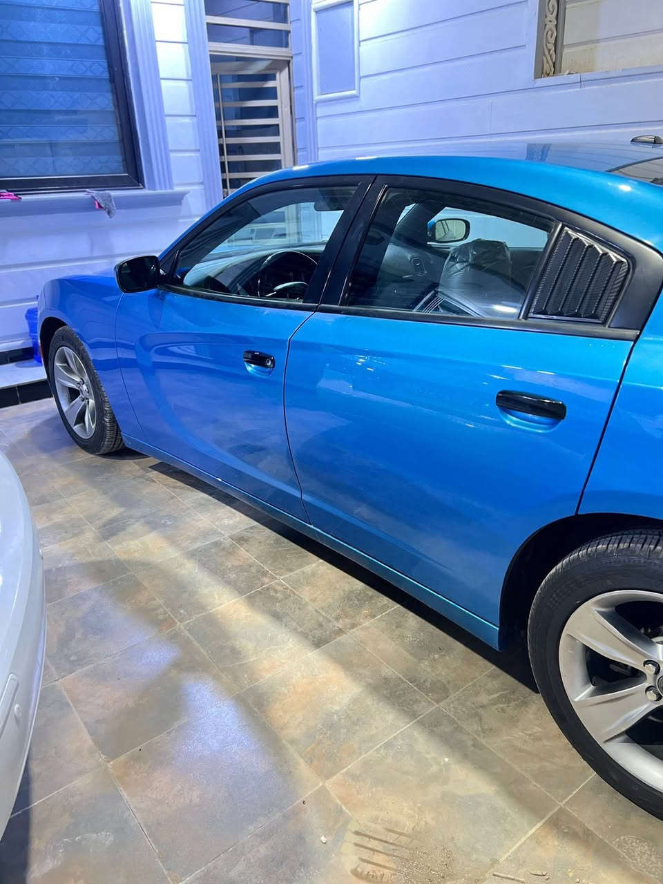 سلام عليكم شباب جارجر موديل 2019 وارد كندي كفاله عامه داخله كلين  رقم اربيل  سنويه ل٢٠٣٠ موصفات sxt معروفه  كامره دواره كشن حضن بلاجكتور سماعات الباين سياره جاهزه السعر 240 وبيه مجال بسيط شراي يتصل ***********
