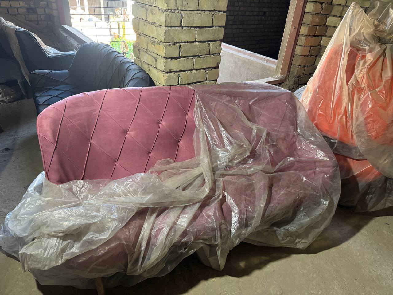 قنفة ثلاثي وكراسي 2
السعر 115 الف


**إذا كنت صاحب هذا الإعلان وتريد حذفه لأي سبب، رجاءا أرسل رسالة إلى الدعم الفني**