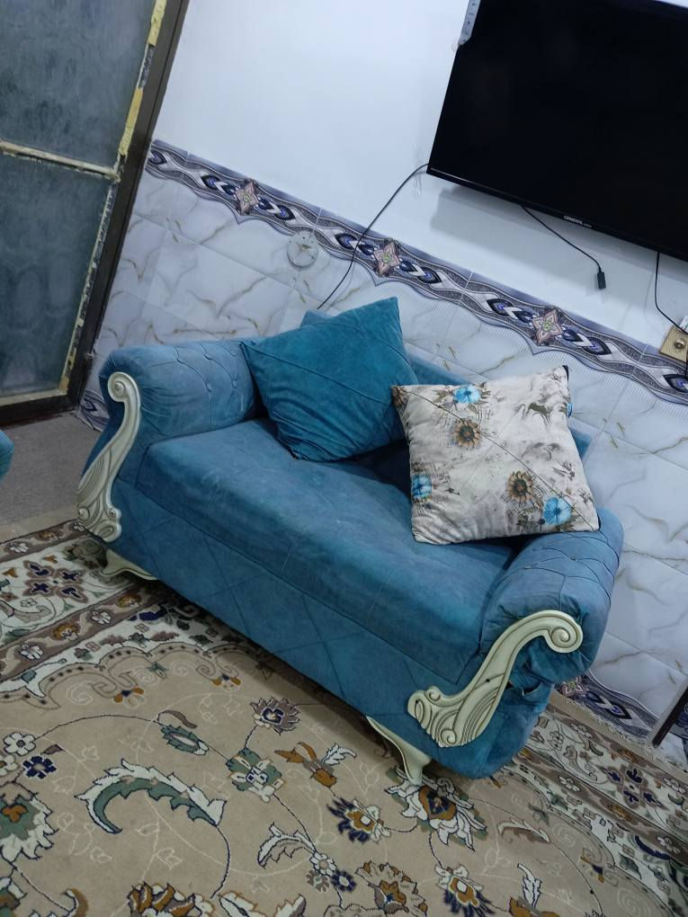 تخم قنفات ١٠ نفرات نوعيته القوي مو الخفيف مع ١٠ كوشات العنوان نجف استفسار خاص او الاتصال *********** النجف, العراق
