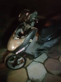 سكنس نوزل دراجه طافيه ماعرف شبيها كوم حديد تجي حمل ورح  زوج تايرات باي...