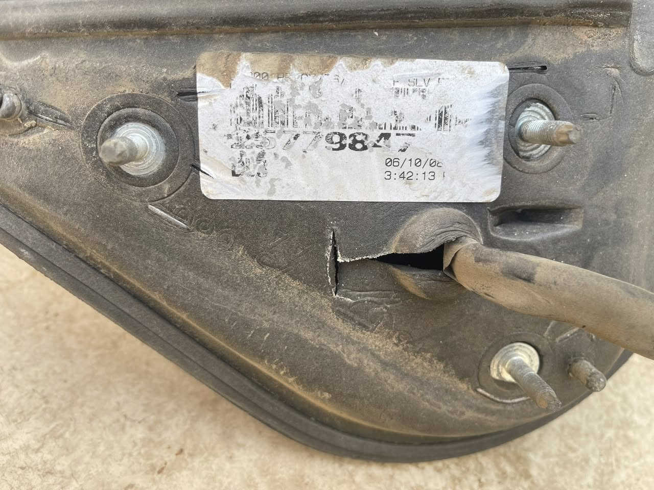 السلام عليكم 
مرايا جمسي شوفر من 2007 الئ 2014 بلاد كهرباء واشارة 
السعر 90 الف 
بغداد حي الخضراء 
***********
