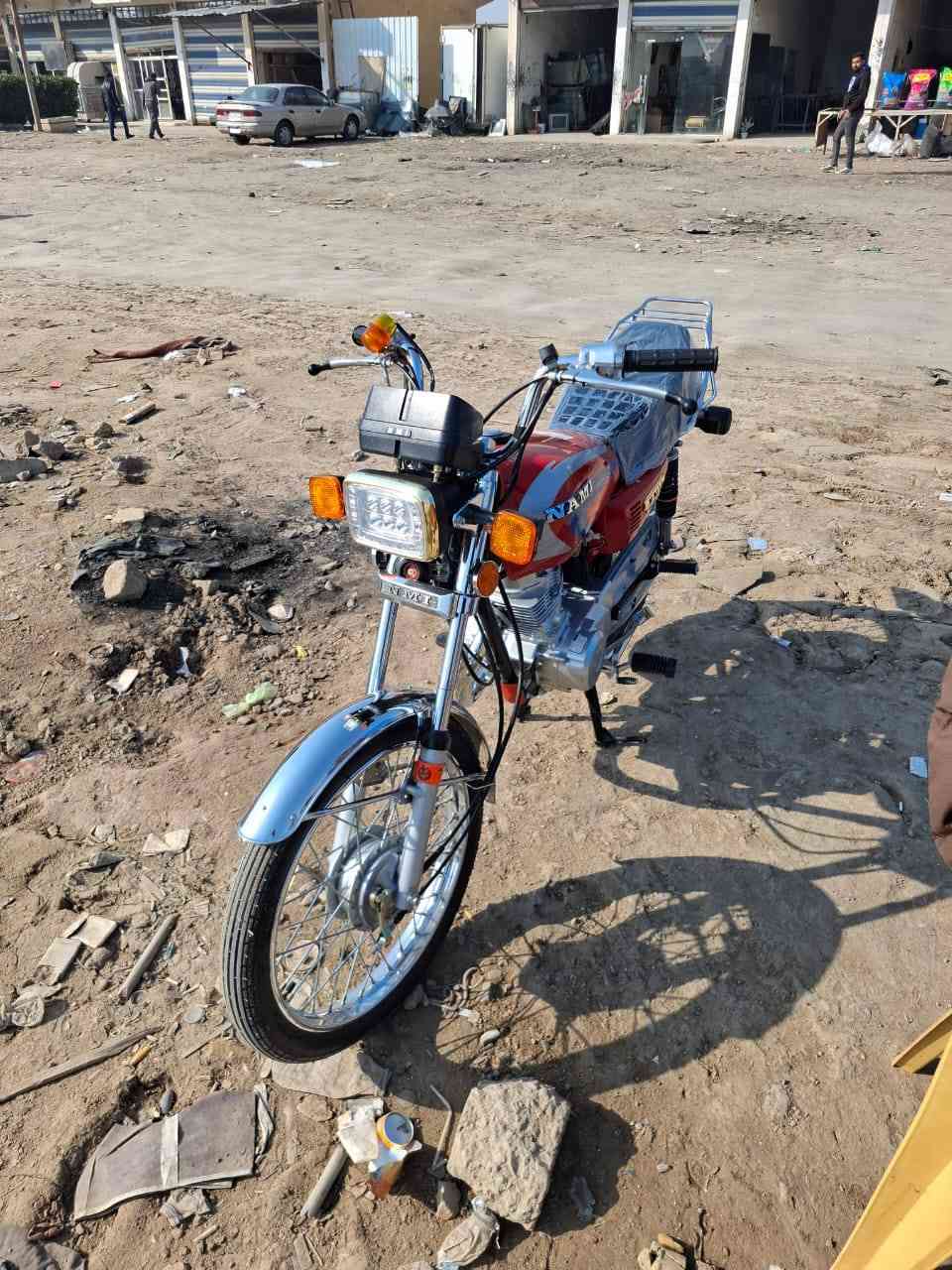 السلام عليكم نامه اصلي موديل 25 كفاله عامه للبيع دراجه احلى من الصور مكاني واسط صويره الي حاب يشتري خلي راسل الخاص لو يتصل على هذا الرقم 
***********
