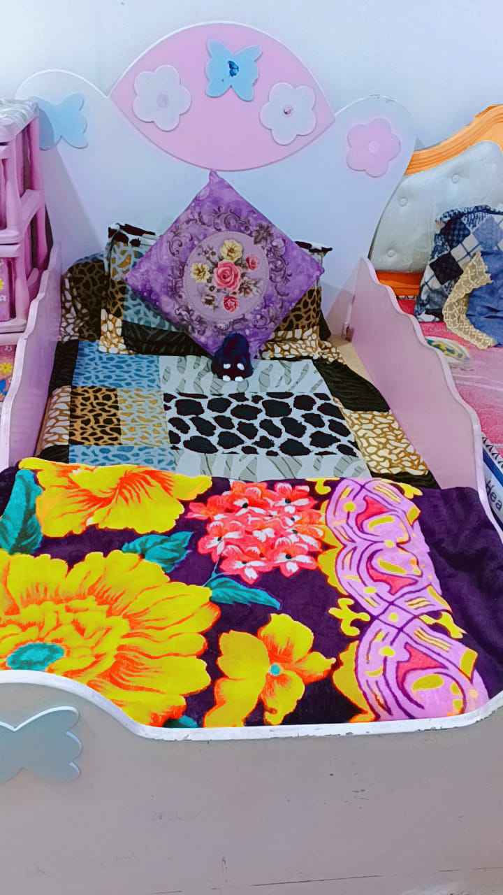 جرابي أطفال عدد 3 لسعر لوحدة 30 الف مكاني لجزيرة لحوطة رقمي للتواصل *********** شط العرب, البصرة
