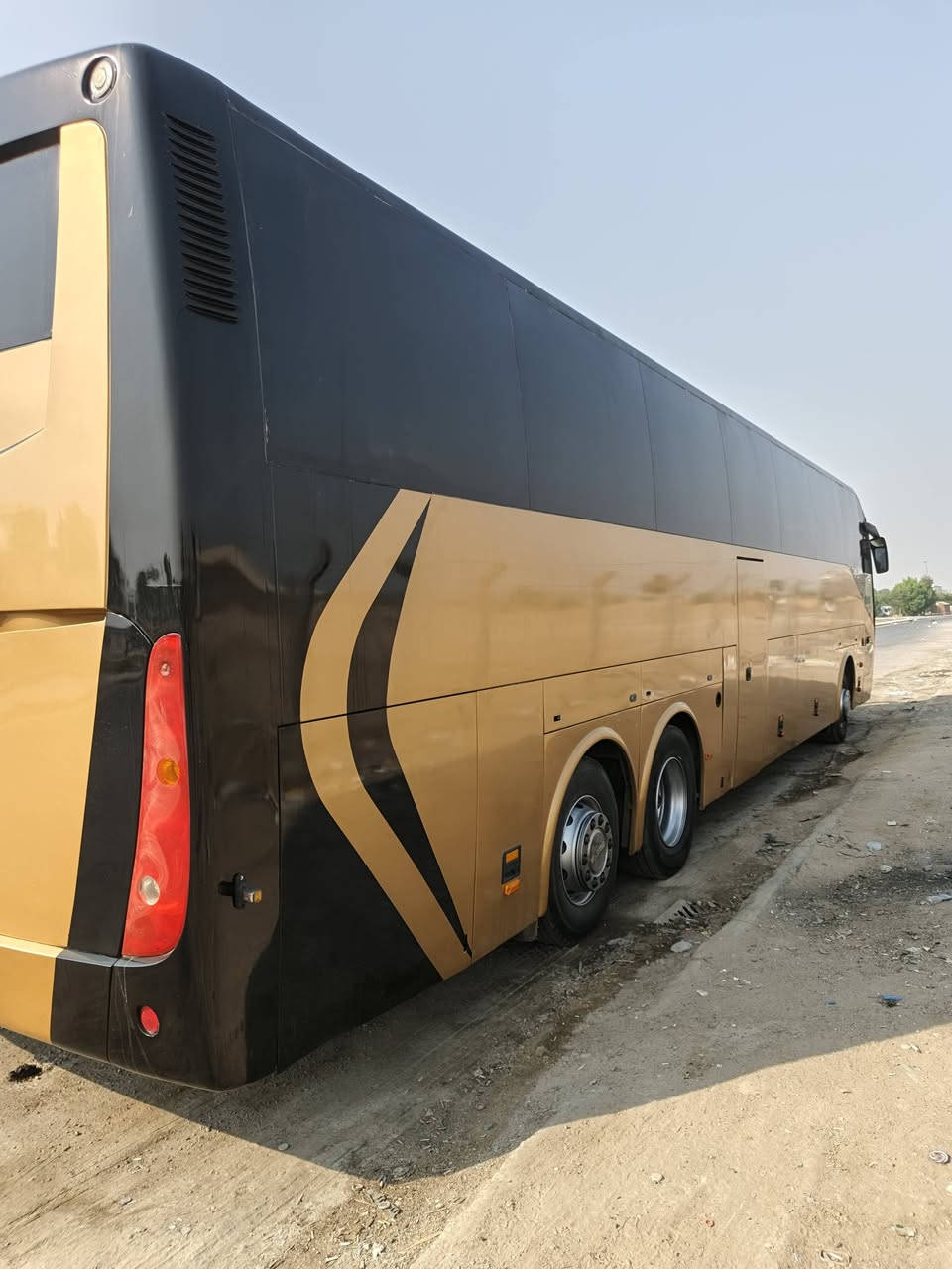 باص سكانيا 2010 رقم بصره باسمي محرك ٦ بومه ٥٨ راكب كير اوتو سياره جاهزه تخم تاير جواها جديد عنوان السيديه للاتصال ***********
