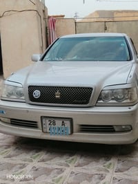 تويوتا كراون ملكة • ملكة 2002 • تويوتا 2002 • كراون كريستال • كراون دك...