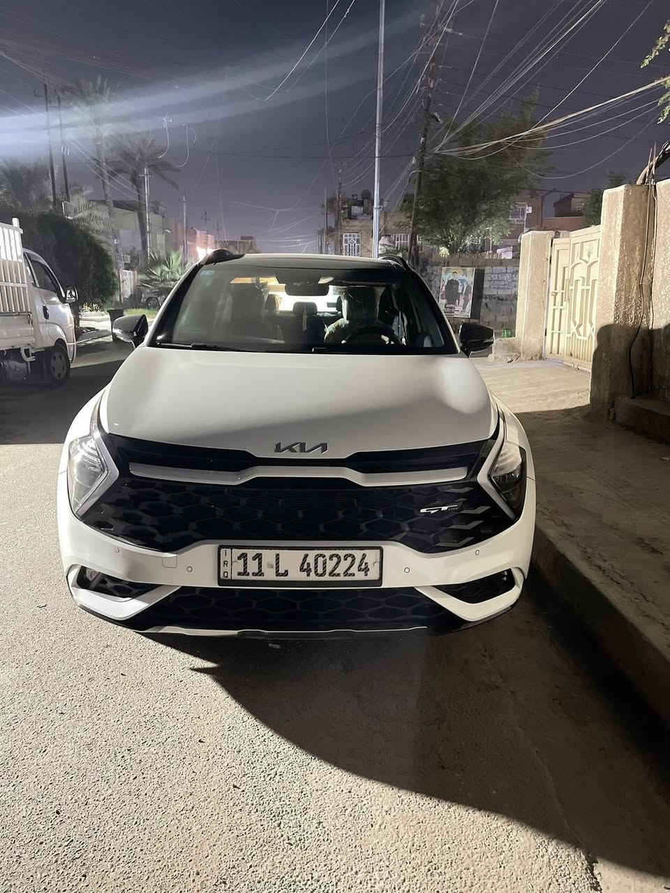 للبيع
سبورتج 2024 GT لاين فول مواصفات للأخير 

(جيتي لاين )فول 1/1
 
ماشية 40 الف 
- وارد خليجي 
- رقم بغداد ‎الجديد 
‏‎ - بانوراما 
‏‎ - سعة المحرك 2.0L
-‏‎ مرتبط بناقل حركة أوتو 6 نمر
‏‎ - عدد AIR BAG6
‏‎ - حساسات أمامية 
‏‎ - حساسات خلفية
‏‎ - لايت زينون + LED
‏‎ - شاشة ديجيتال  متصل كامل 
- كشافات 
‏‎ - بك لايت LED
‏‎ - ويل كب 19
‏‎ - قبضات أبواب من الألمنيوم
-‏‎ اريل نفكيشن
-‏‎ تشغيل عن بعد 
‏‎ -فتح الصندوق كهرباء ذكي 
‏-‎ دشبول شاشة 
‏‎ - شاشة ابل كار بلي واندرويد اتو
‏‎- كاميرا دوارة
‏‎ - المقاعد جلد اسود 
‏‎ - تدفئة المقود والكشنات الأمامية + تبريد الكشنات الامامية
‏‎ - مثبت السرعة Cruise 
- الأوامر الصوتية
‏‎- أوضاع القيادة  Drive Mode
‏‎ - فحص أنظمة السيارة 
‏‎ - حساسات ضغط اطارات 
‏‎ - شفتات مقود
‏‎- تبريد شاشة
‏‎ - هاند بريك بصمة 
‏‎‏- ABS 
‏‎‏ - Auto Hold    أوتو هولد
‏‎‏- ISO Fex        ايزو فكس
‏‎- نظام مانع الانزلاق
‏‎- نظام نزول المنحدرات 
‏‎- اشارة في المرايا الجانبية
‏‎- مخرج منفذ الطاقة 
‏‎‏- حساسات كامله داير السياره 
شاحن هاتف لاسلكي
ملاحظة/ السيارة مكفولة كفالة عامة من كلشي 
استفسار ***********

السعر 255 وبيها مجال للطيبين
