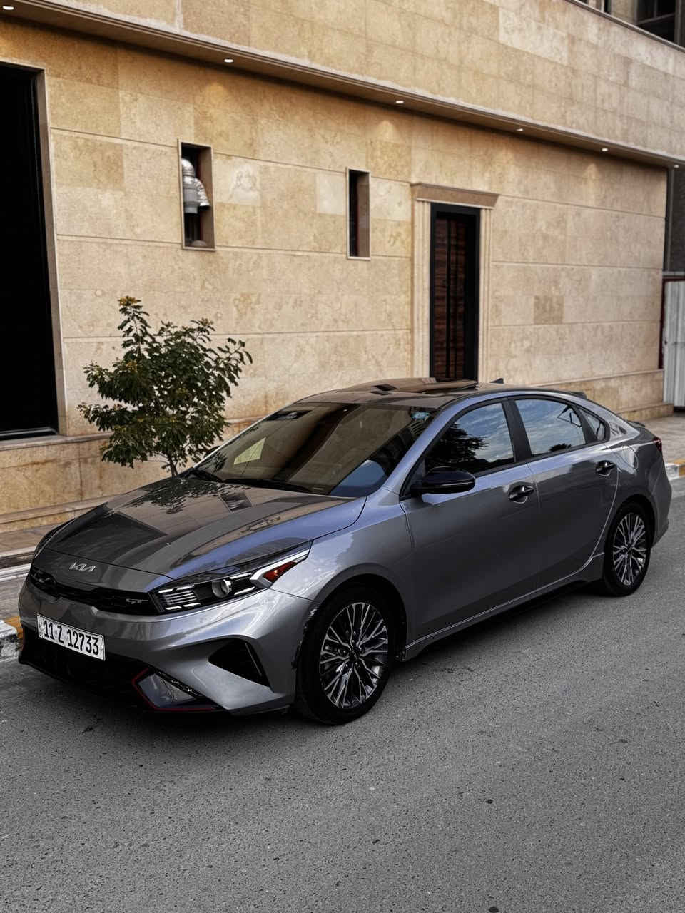 فورتي2024 جيتي لاين جديده جداً بدون صبغ
ماشيه 15 الف محرك 2000 دوش المرغوب 
اعلى موصفات بشركه كيا شتريد بيه 😅
مكانه بغداد الكرخ 
السعر 178 ورقه وبيه مجال بسيط 
***********
