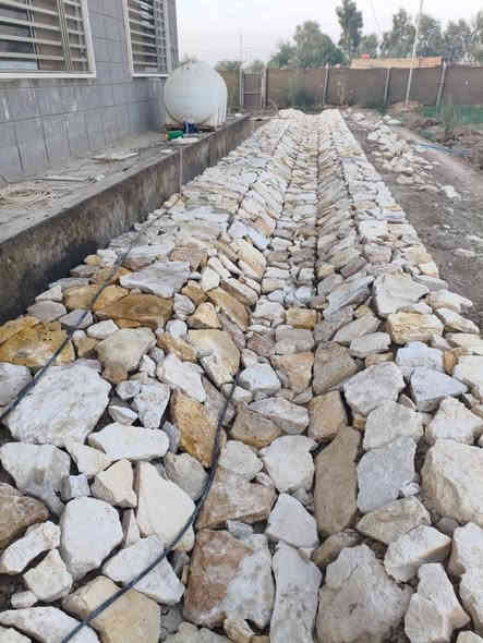 بناء حجر كرسته وعمل تطبيك ممرات بحيرات شواطي ***********@*********** حلة
