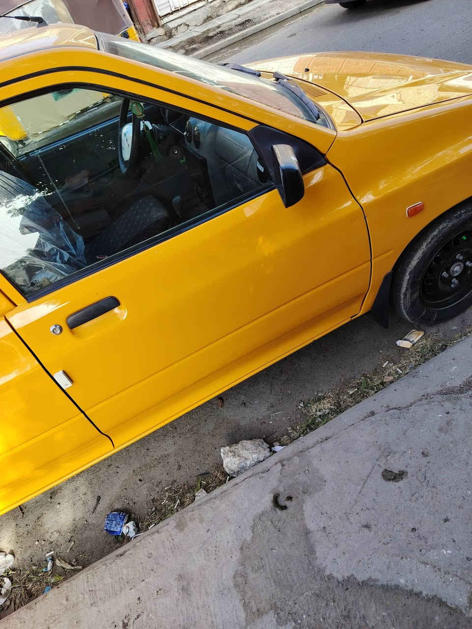 ٢٠٢٣  سياره مقفوله كفاله عامه العنوان بغداد السعر 66 وبيها مجال ***********
