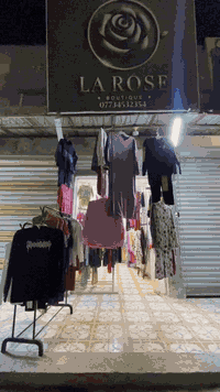 بوتيك لاروز • ملابس نسائيه واطفال • سوق ال4000