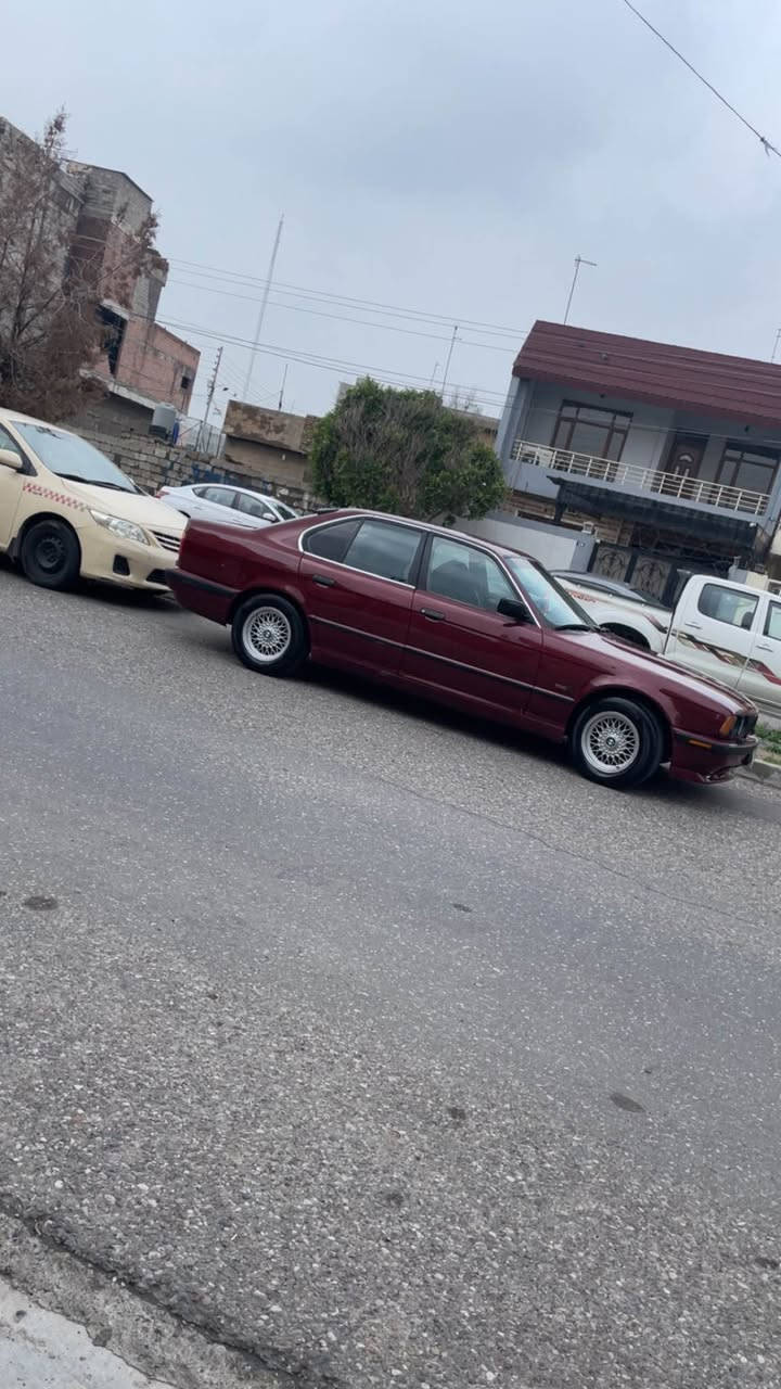 جامرخی پێشەوەو پشتەوە سبوخی هەیە جەمپەکی هەیە بێ ژۆرێ مۆدیل ١٩٩٣ گێڕو مەجینە بەشەرت 19$غەرەمەی لەسەرە *********** Singapore
